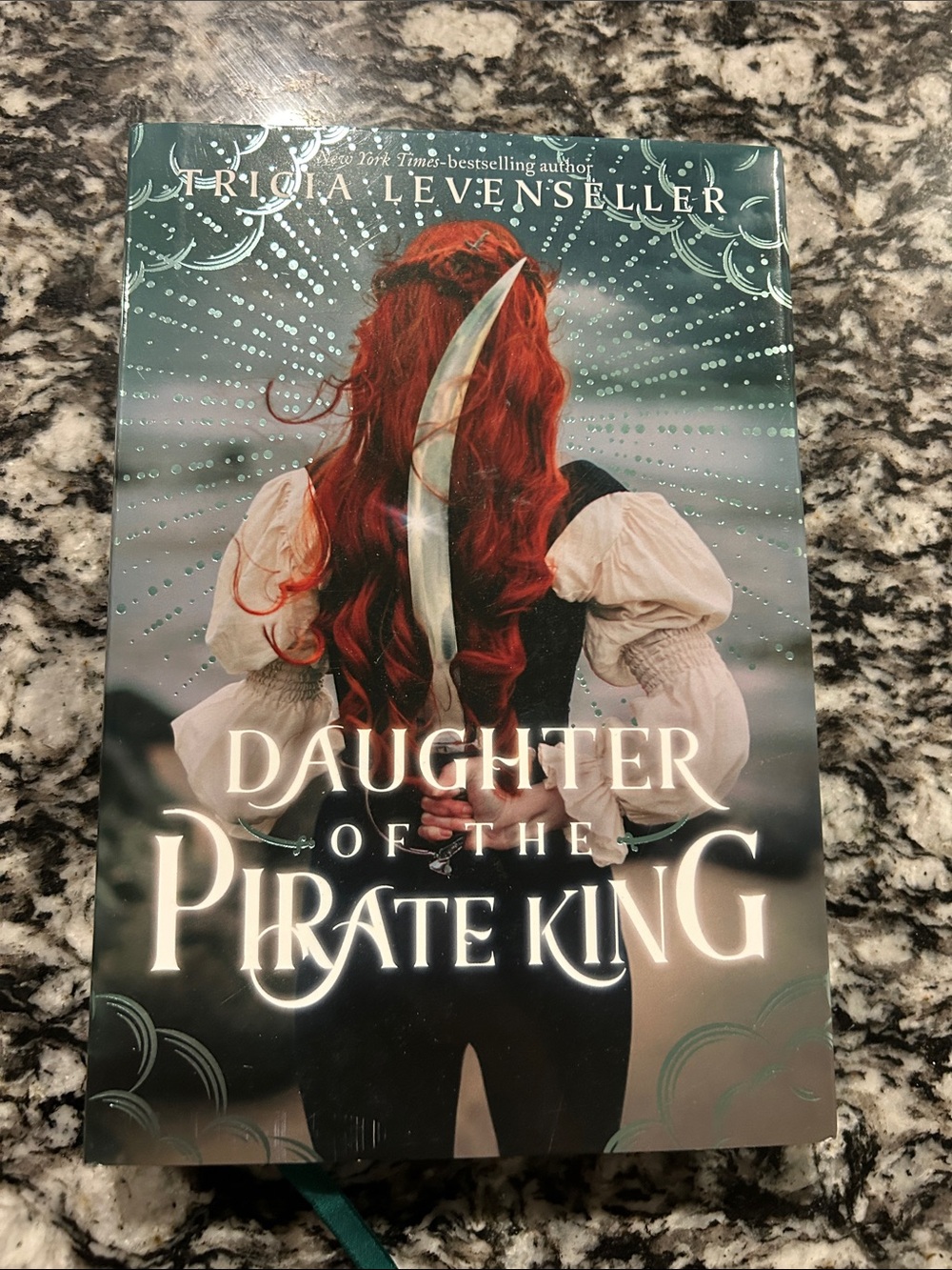 NWT Daughter of the Pirate King hardback